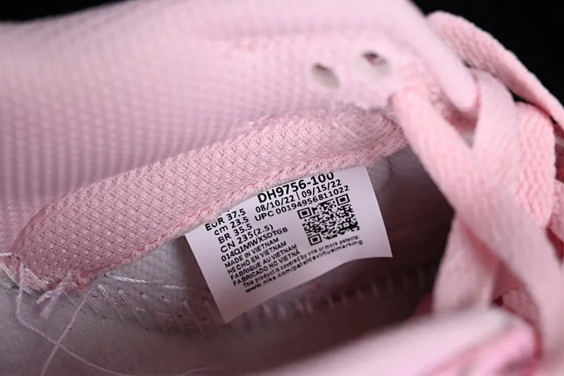 All Categories Nk SB Dunk Series Nk SB Dunk Low Low-top sneakers Cost-effective version Nk Dunk Low Pink SB low-top sports and leisure sneakers DH9756-600